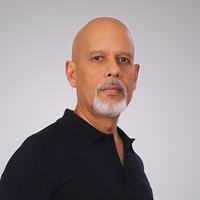 Dr. Roy Naraine