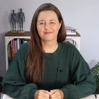 Emily Armstrong Image