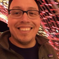 Oscar Valles
