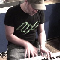 Simon Glenister Image