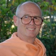 Swami Jnaneshvara Bharati Image