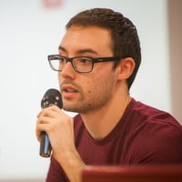 Víctor Robles Image