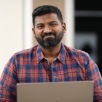 Vignesh Sekar Image