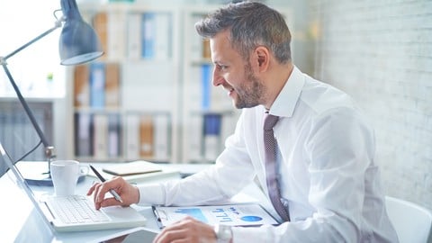 AI Leadership for Managers: Driving Business Transformation