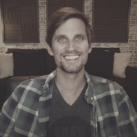 Dean Davis Image
