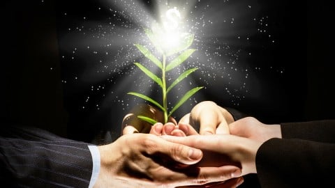 Managing Change: Learn to thrive through change.